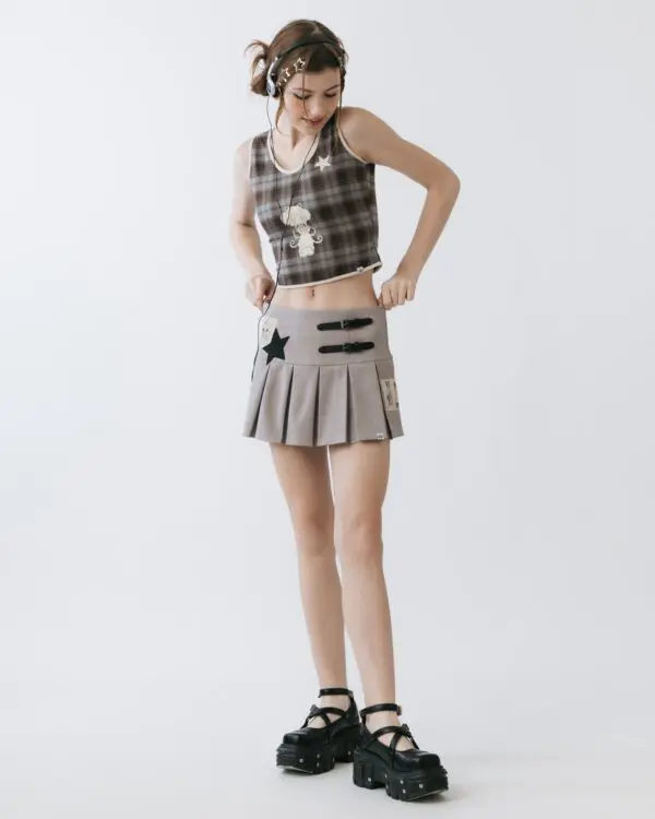 Patches Grey Built-in Shorts Skirt - Image 6