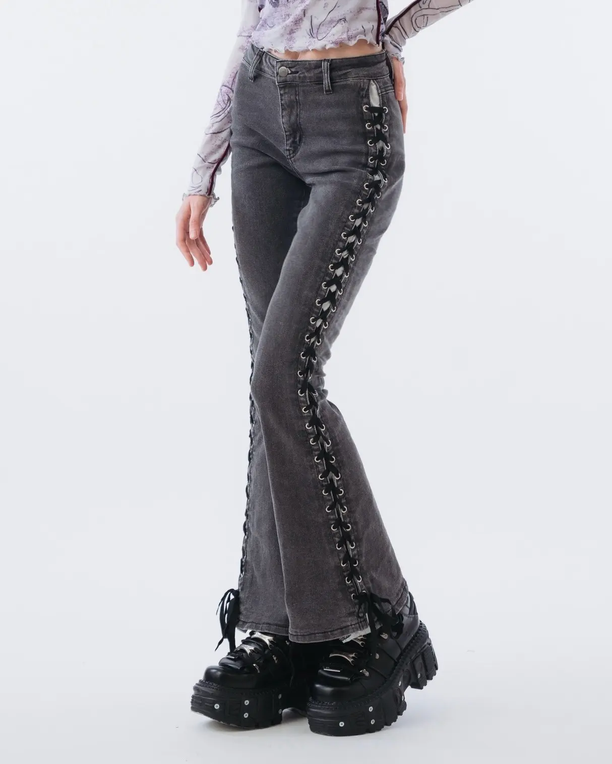 Bones Flare Lace-up Jeans