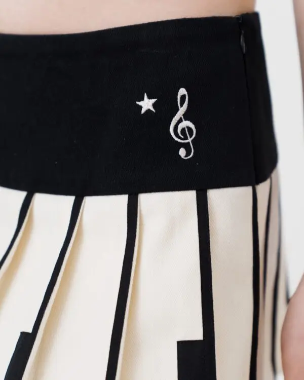 Piano Built-in Shorts Skirt - Image 7