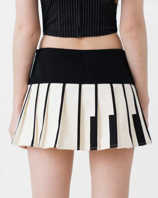 Piano Built-in Shorts Skirt - Image 4