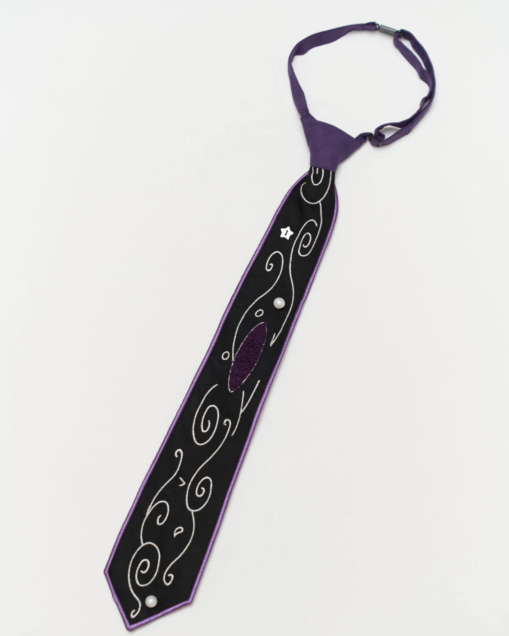 Whimvine Tie