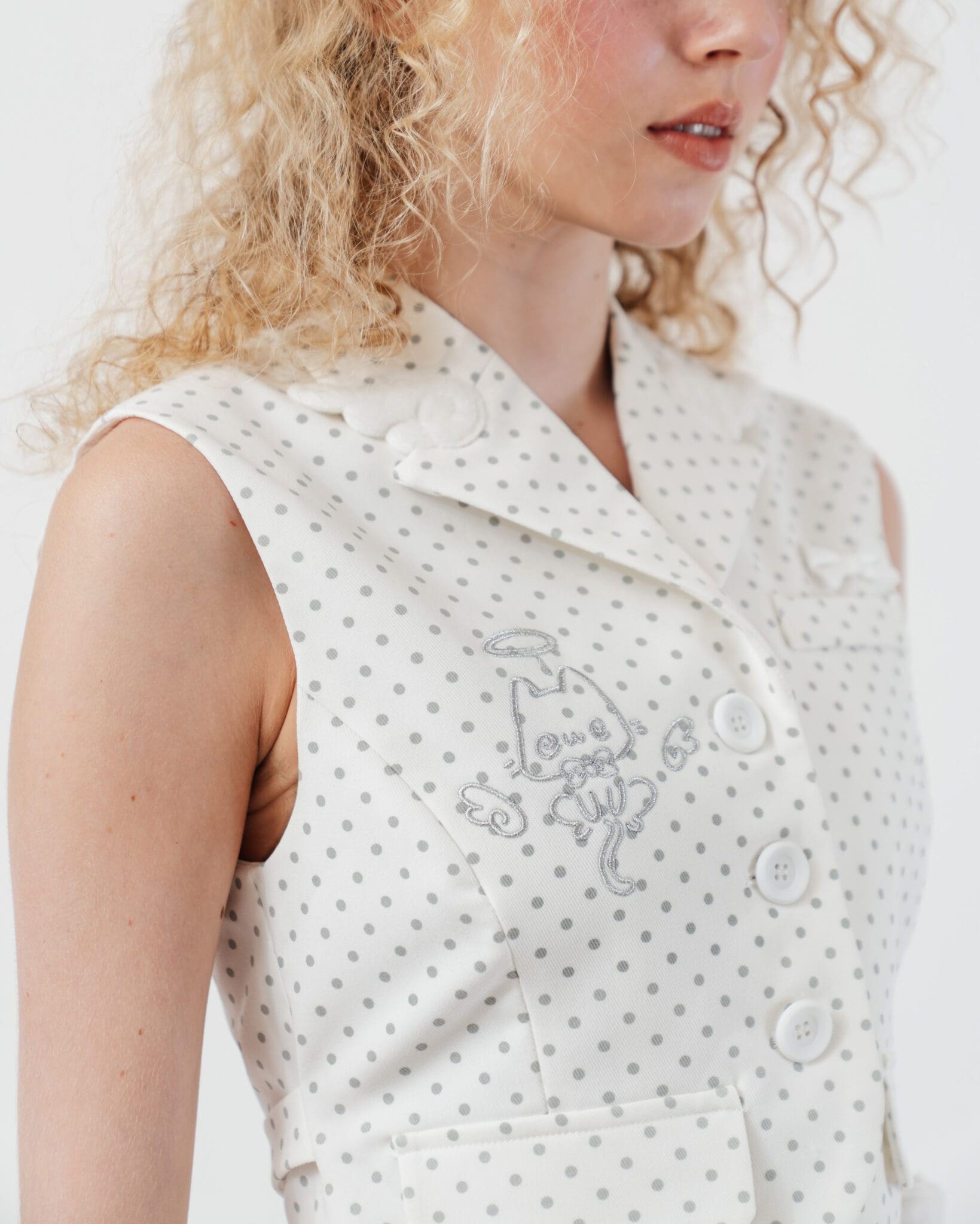 Angel Vest – sixthdimension.shop